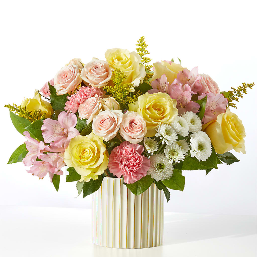 Watercolors Bouquet – KEITH'S FLOWER SHOP, Mount Gilead OH