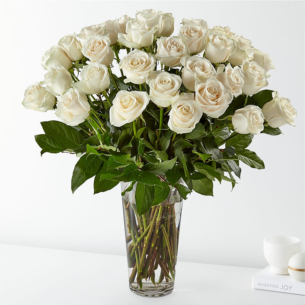 Long Stem White Rose Bouquet – KEITH'S FLOWER SHOP, Mount Gilead OH