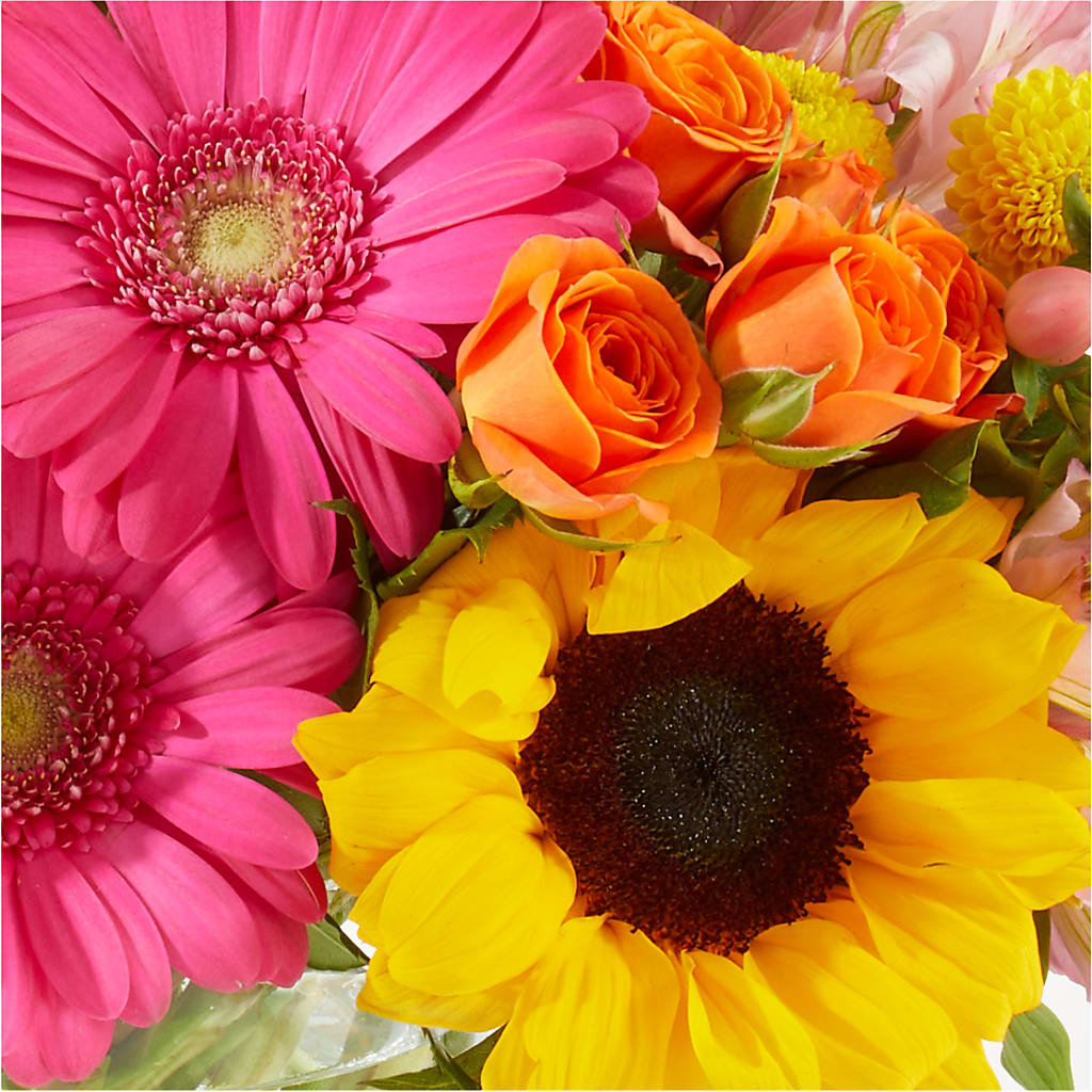 Florist Original Mixed Bouquet – KEITH'S FLOWER SHOP, Mount Gilead OH