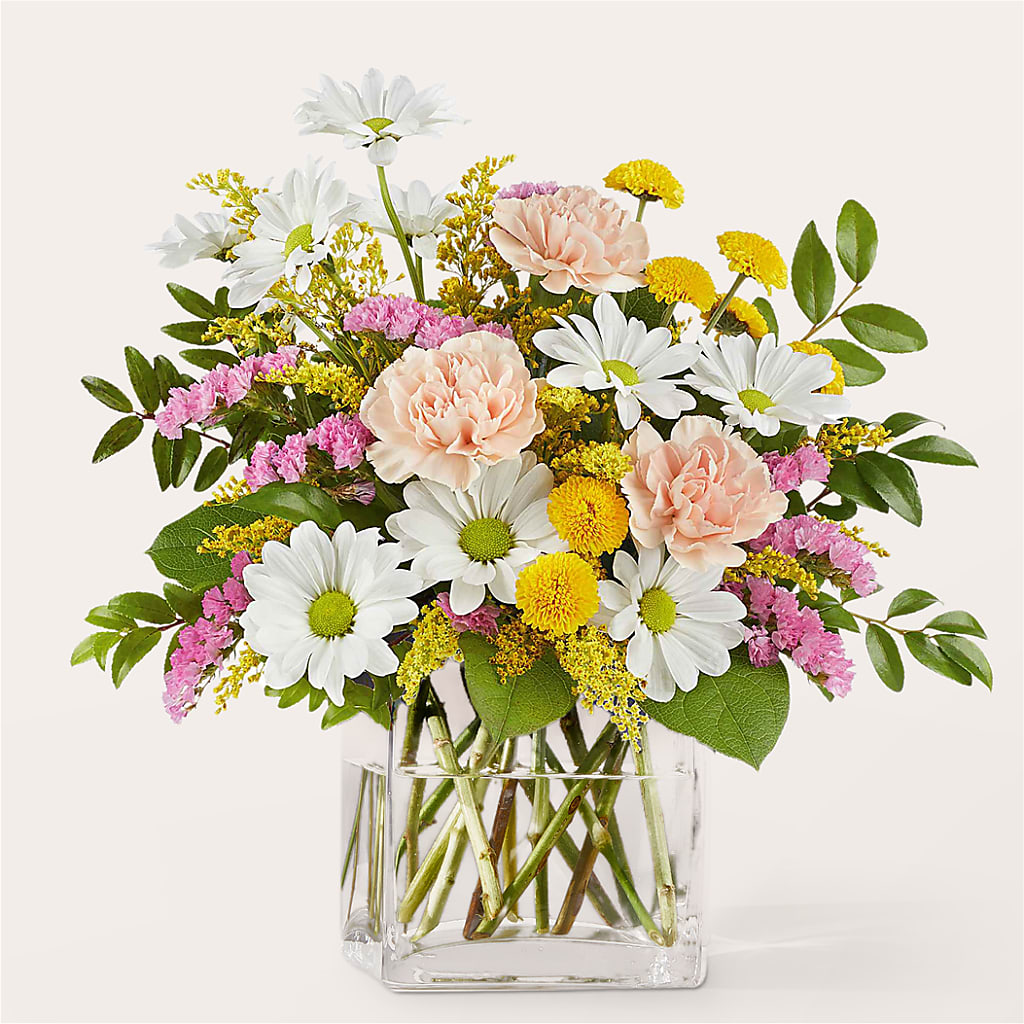 Country Cottage Bouquet – KEITH'S FLOWER SHOP, Mount Gilead OH