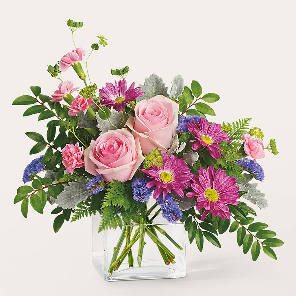 Starlet Bouquet – KEITH'S FLOWER SHOP, Mount Gilead OH