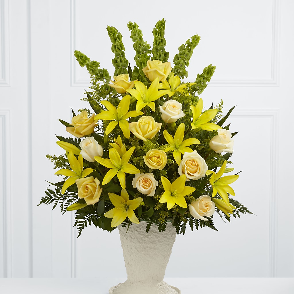 Golden Memories Arrangement – KEITH'S FLOWER SHOP, Mount Gilead OH