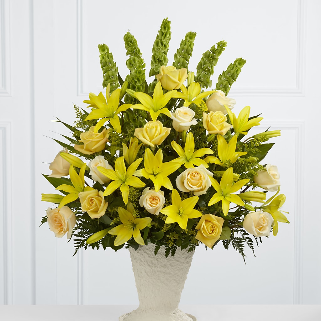 Golden Memories Arrangement – KEITH'S FLOWER SHOP, Mount Gilead OH