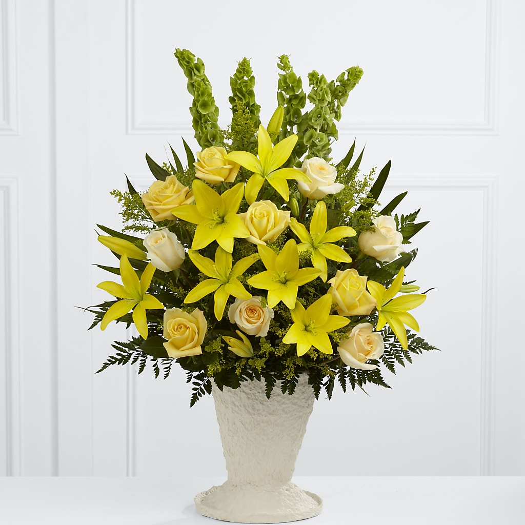Golden Memories Arrangement – KEITH'S FLOWER SHOP, Mount Gilead OH