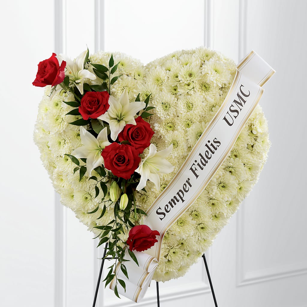 Heartfelt Hero Standing Heart – KEITH'S FLOWER SHOP, Mount Gilead OH