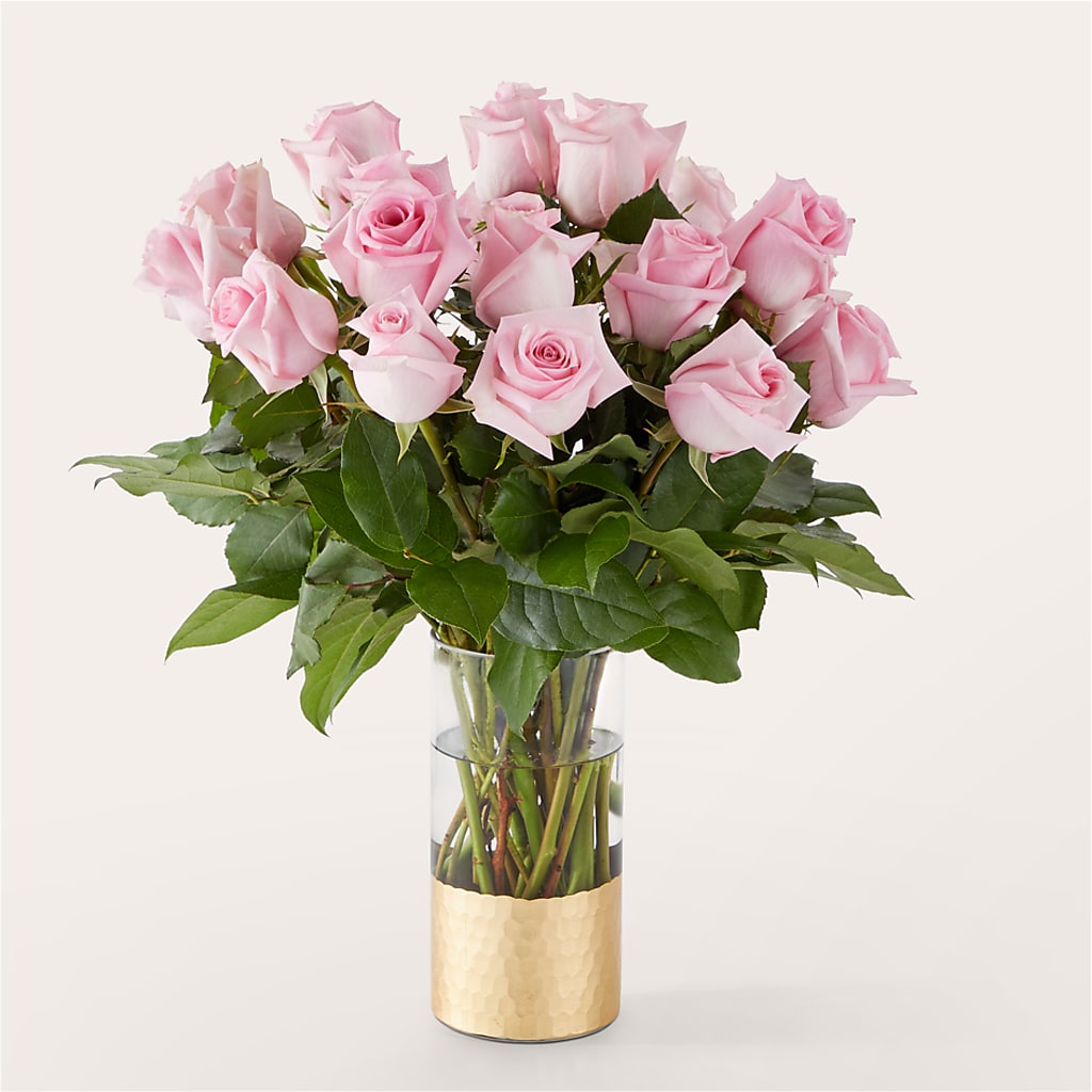 Picture Perfect Pink Rose Bouquet – KEITH'S FLOWER SHOP, Mount Gilead OH