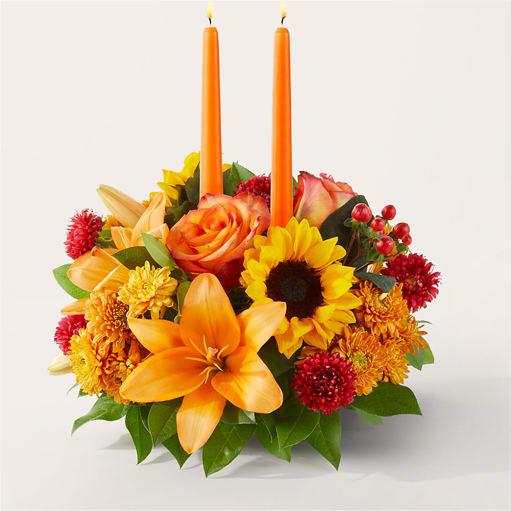Grateful Centerpiece – KEITH'S FLOWER SHOP, Mount Gilead OH