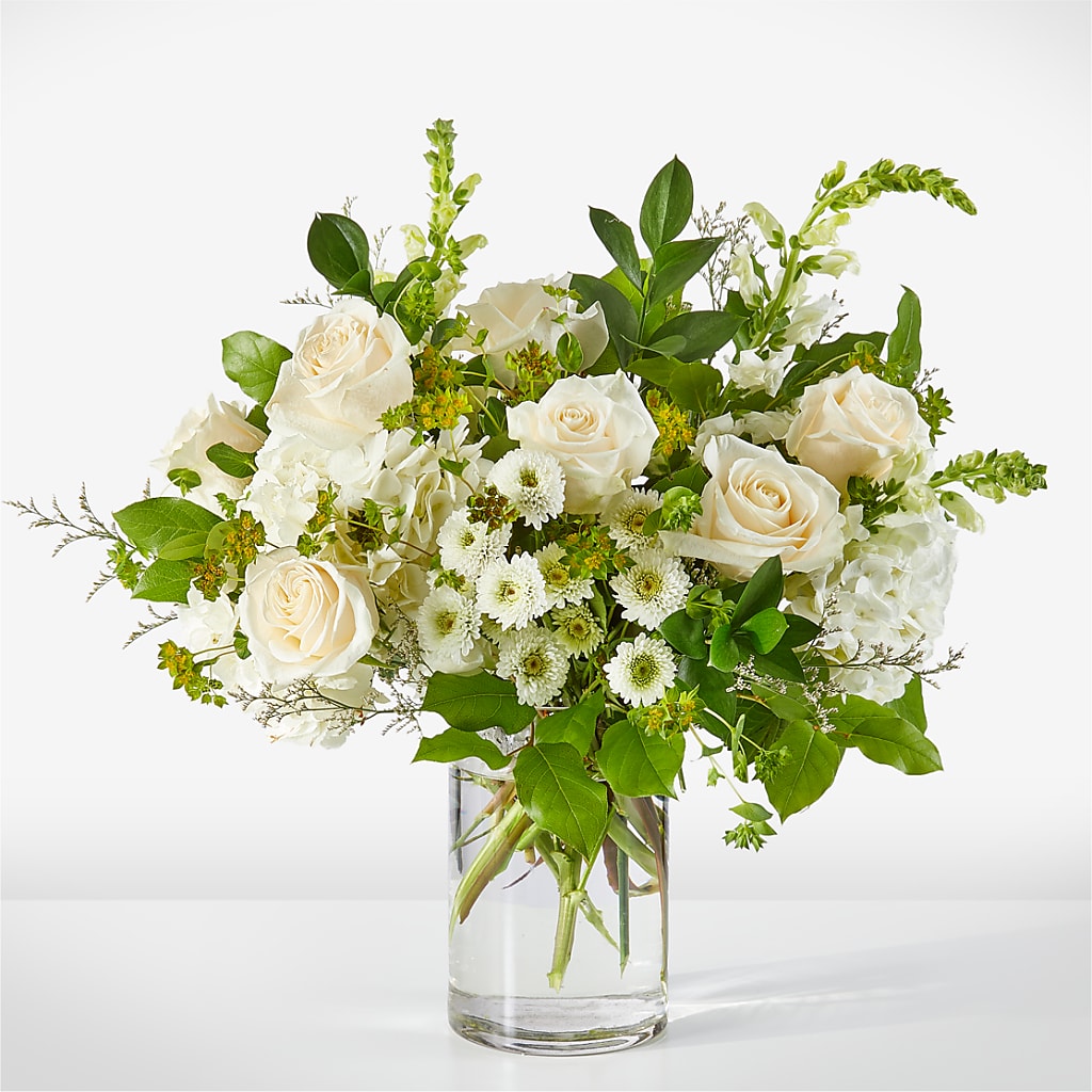 Hint of Vanilla Bouquet – KEITH'S FLOWER SHOP, Mount Gilead OH