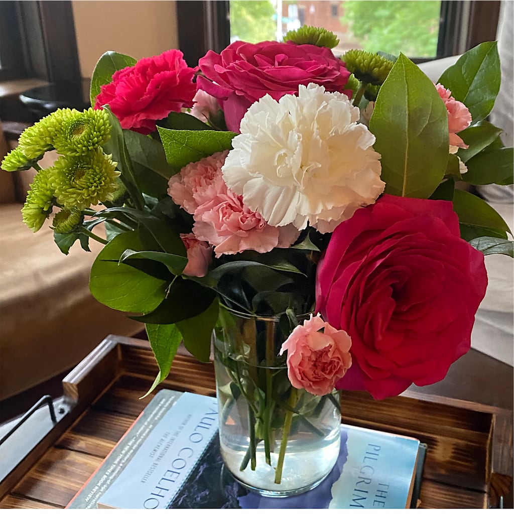 Sweet & Pretty Bouquet – KEITH'S FLOWER SHOP, Mount Gilead OH