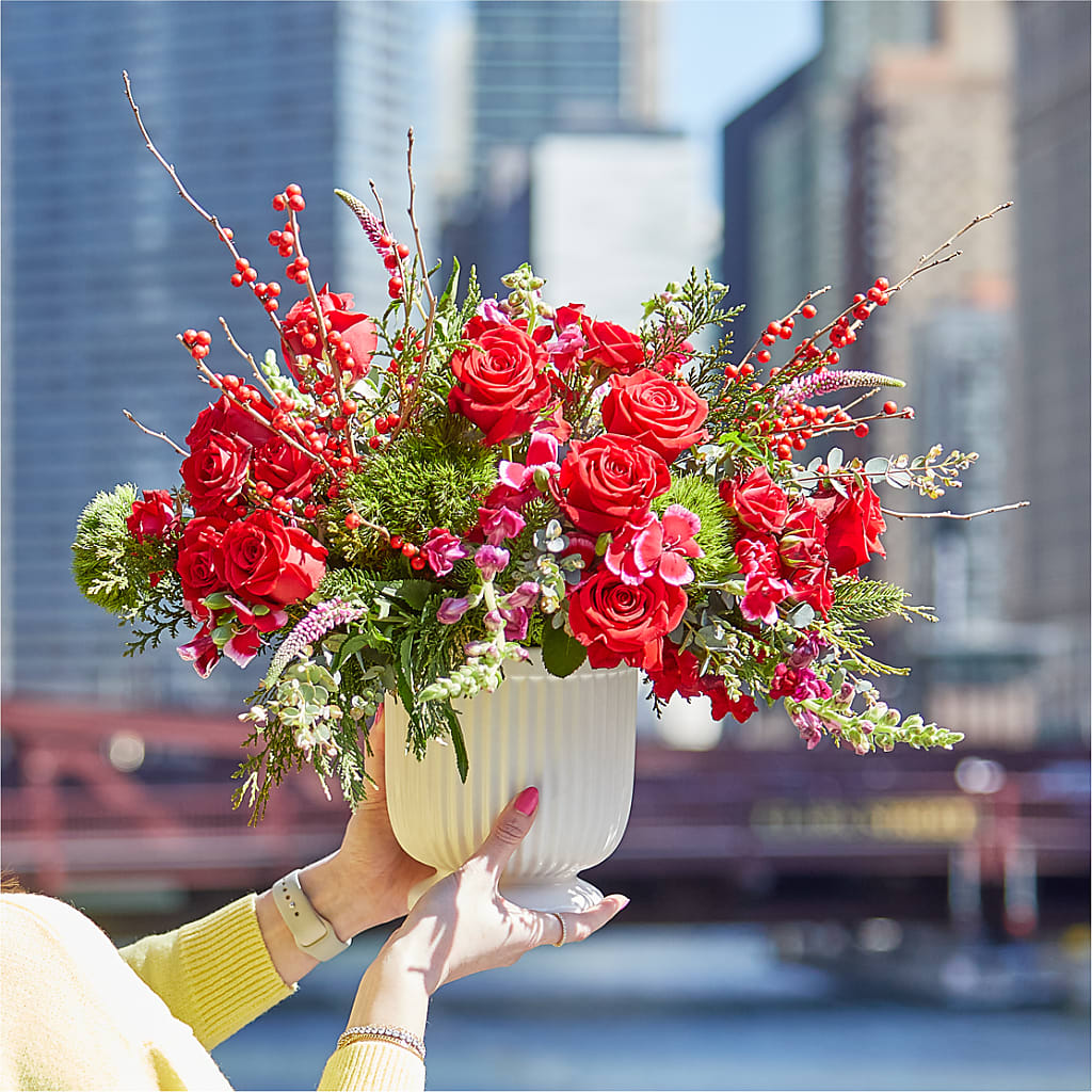 Big Red Bow Bouquet – KEITH'S FLOWER SHOP, Mount Gilead OH