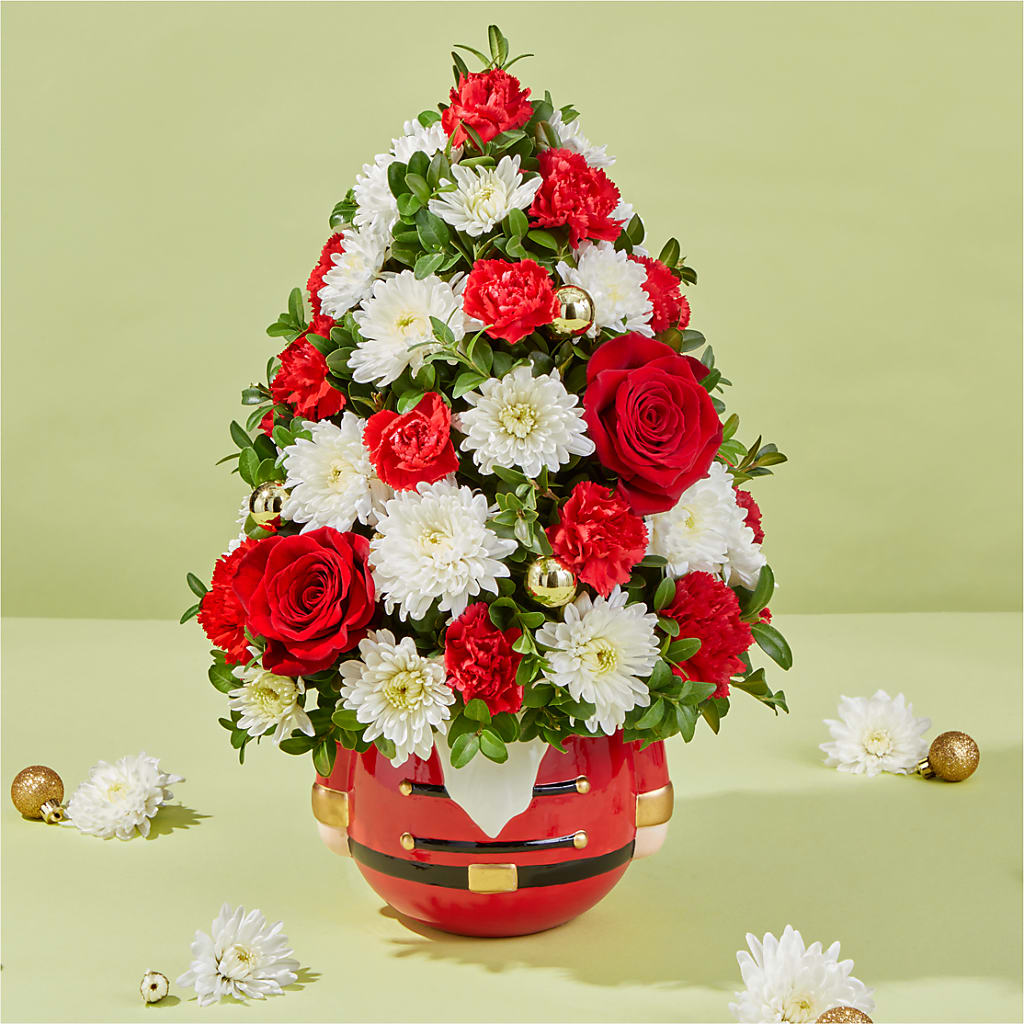 Royal Nutcracker Tree – KEITH'S FLOWER SHOP, Mount Gilead OH