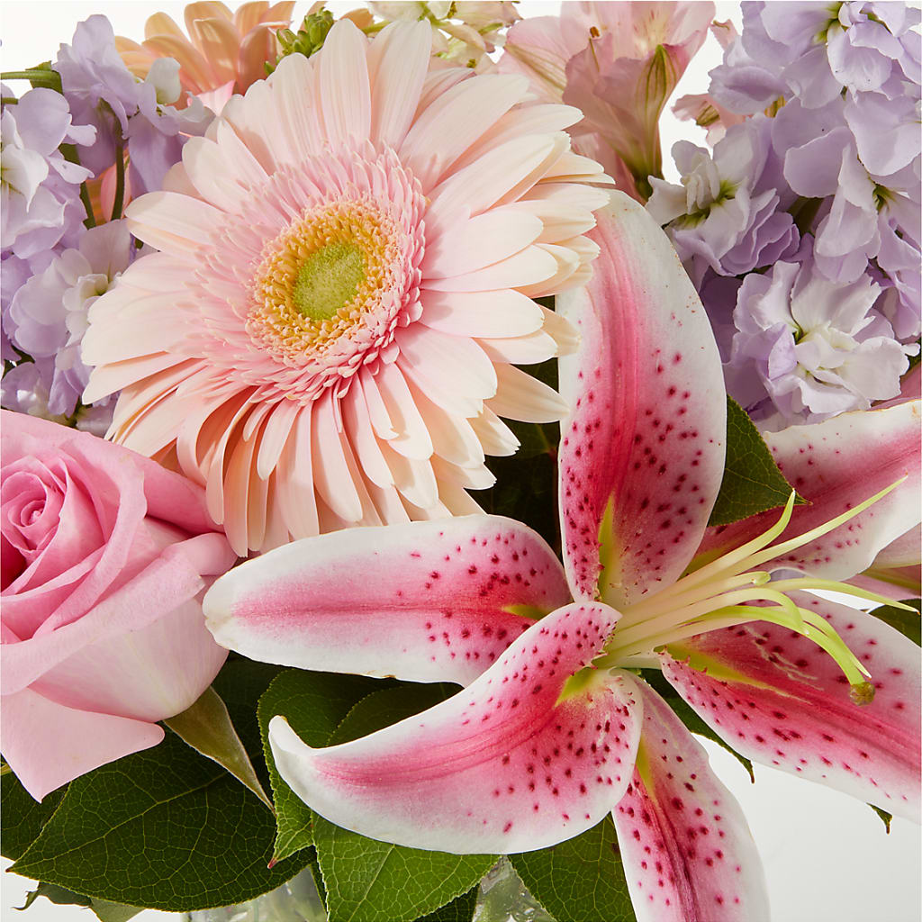 The Teahouse Bouquet – KEITH'S FLOWER SHOP, Mount Gilead OH