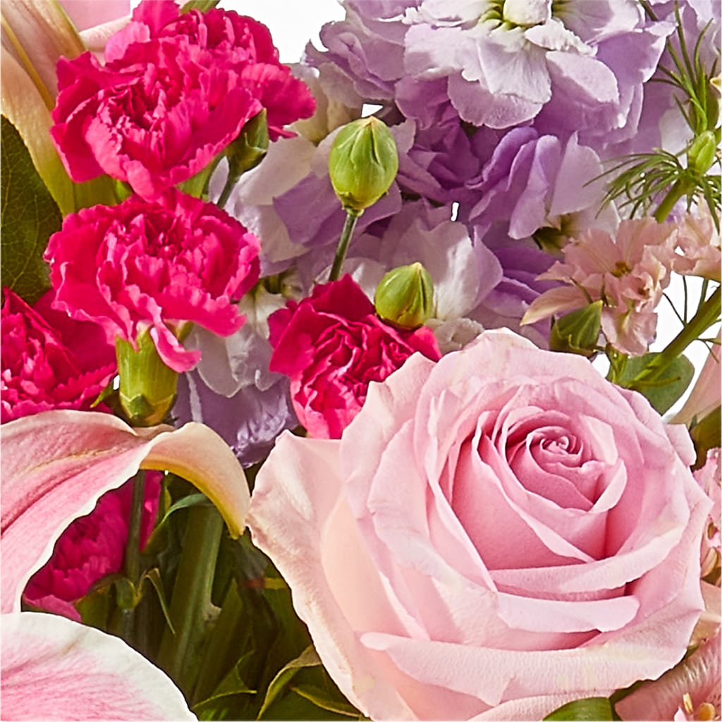 Mauvelous Bouquet – KEITH'S FLOWER SHOP, Mount Gilead OH