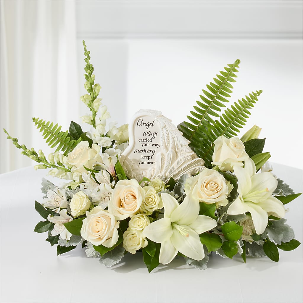 Holding You Close Arrangement – KEITH'S FLOWER SHOP, Mount Gilead OH