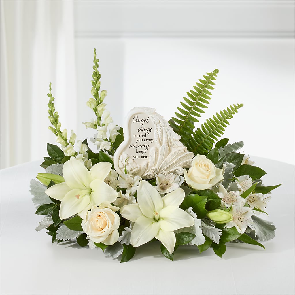 Holding You Close Arrangement – KEITH'S FLOWER SHOP, Mount Gilead OH