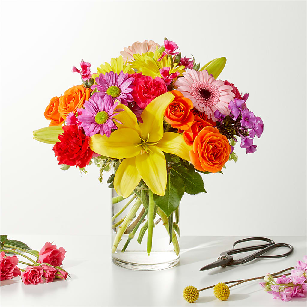 Cue the Confetti - A Florist Original – KEITH'S FLOWER SHOP, Mount Gilead OH
