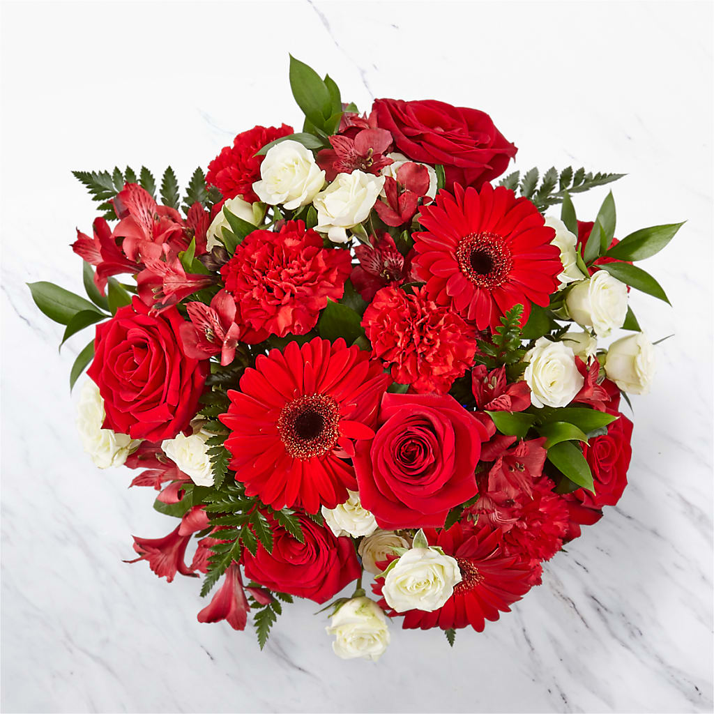 Hearts Embrace Bouquet – KEITH'S FLOWER SHOP, Mount Gilead OH