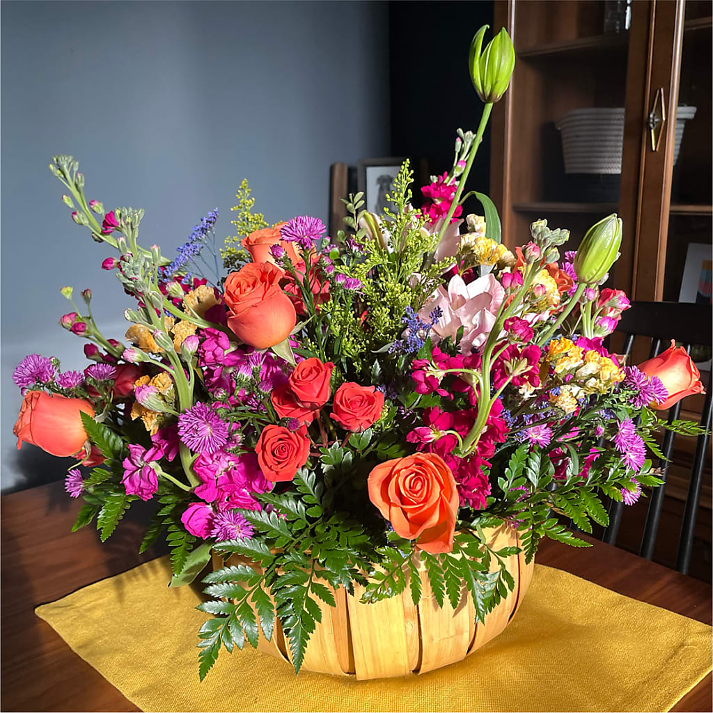 Garden of Life Basket – KEITH'S FLOWER SHOP, Mount Gilead OH
