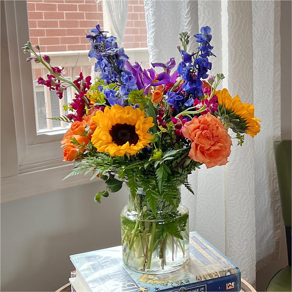 Rays of Life Bouquet – KEITH'S FLOWER SHOP, Mount Gilead OH