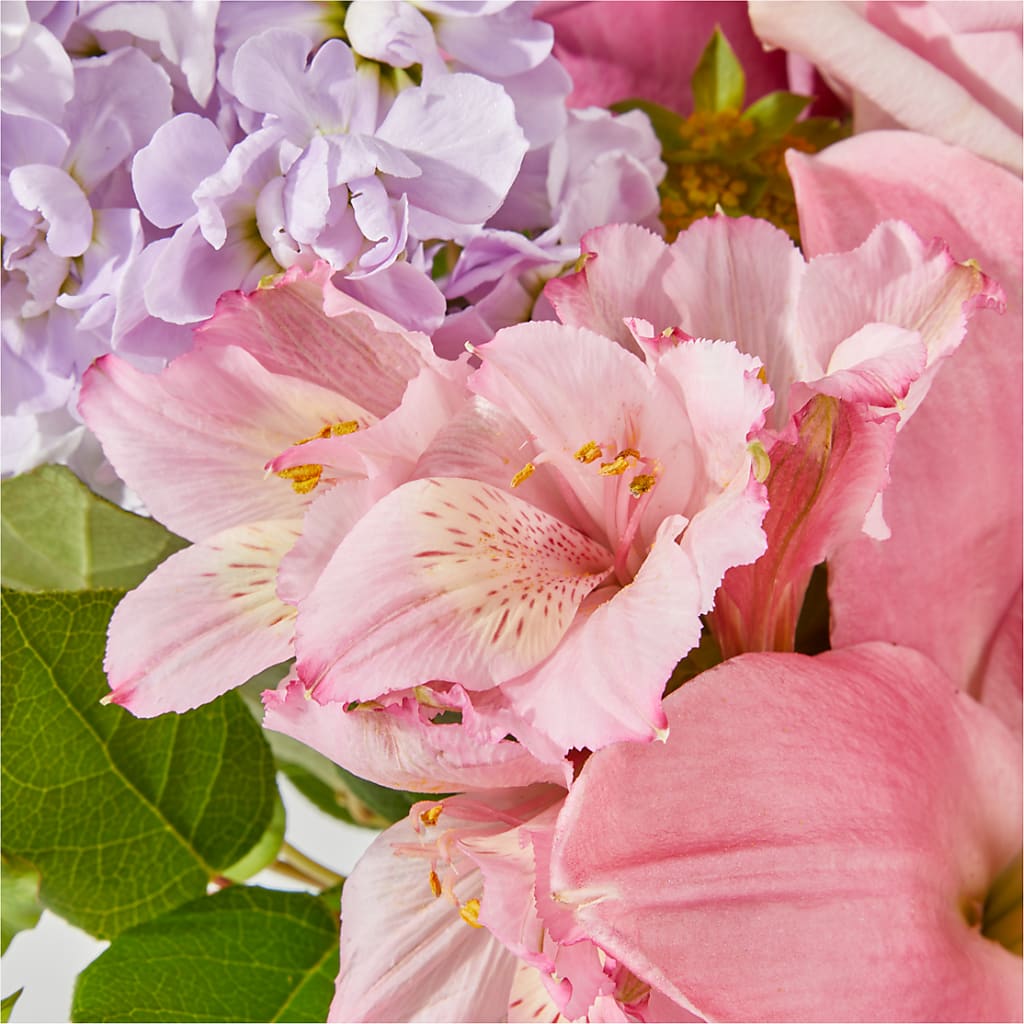 The Crown Jewel Bouquet – KEITH'S FLOWER SHOP, Mount Gilead OH