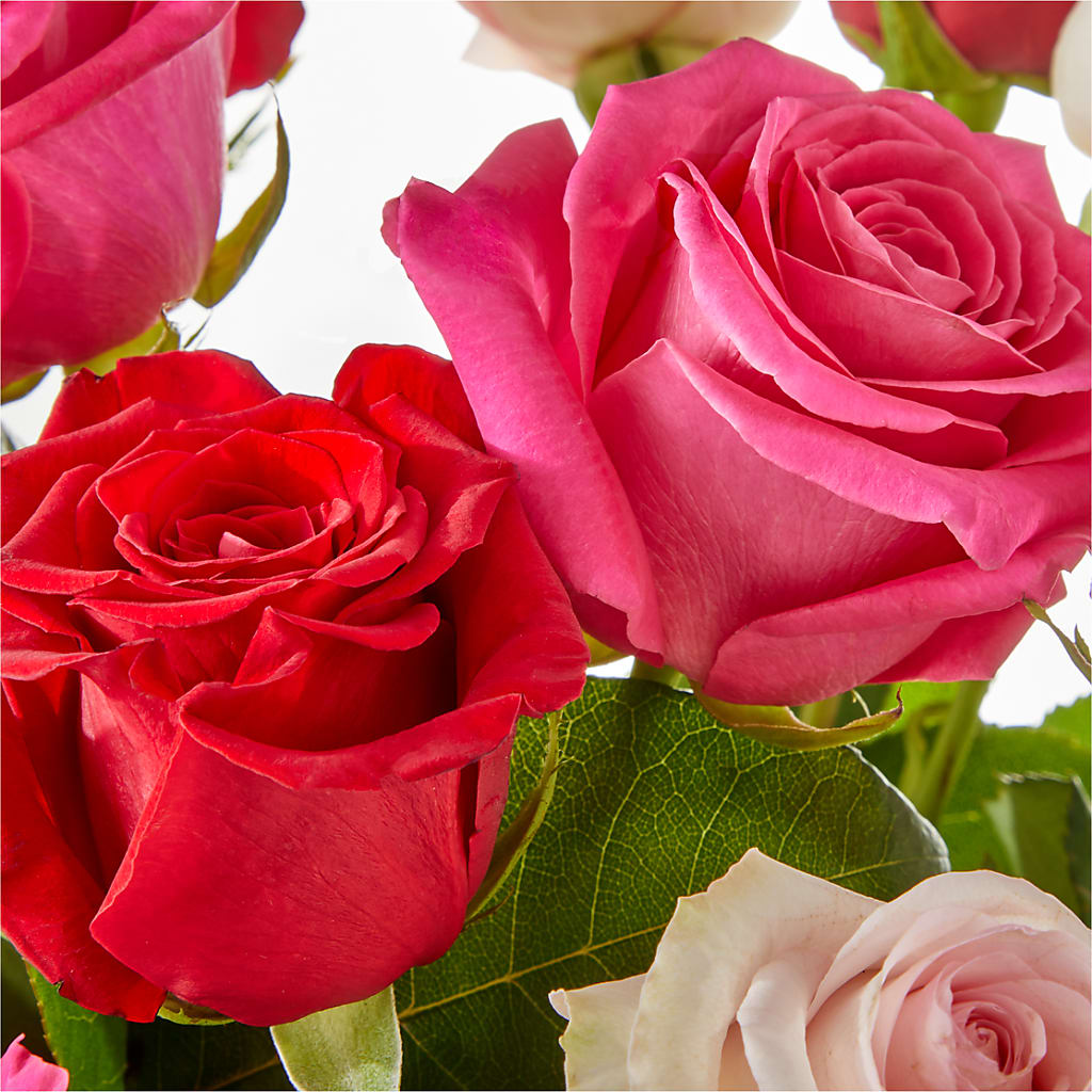 Charming Rose Bouquet – KEITH'S FLOWER SHOP, Mount Gilead OH
