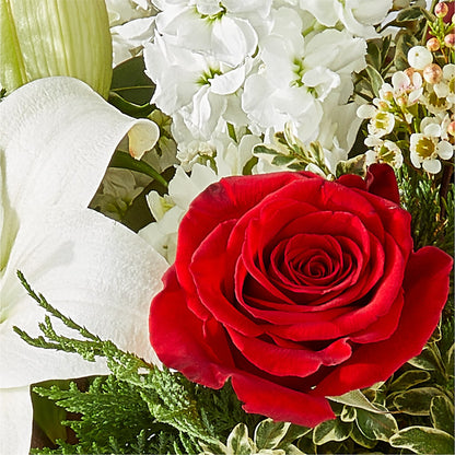Twinkle Lights Bouquet – KEITH'S FLOWER SHOP, Mount Gilead OH