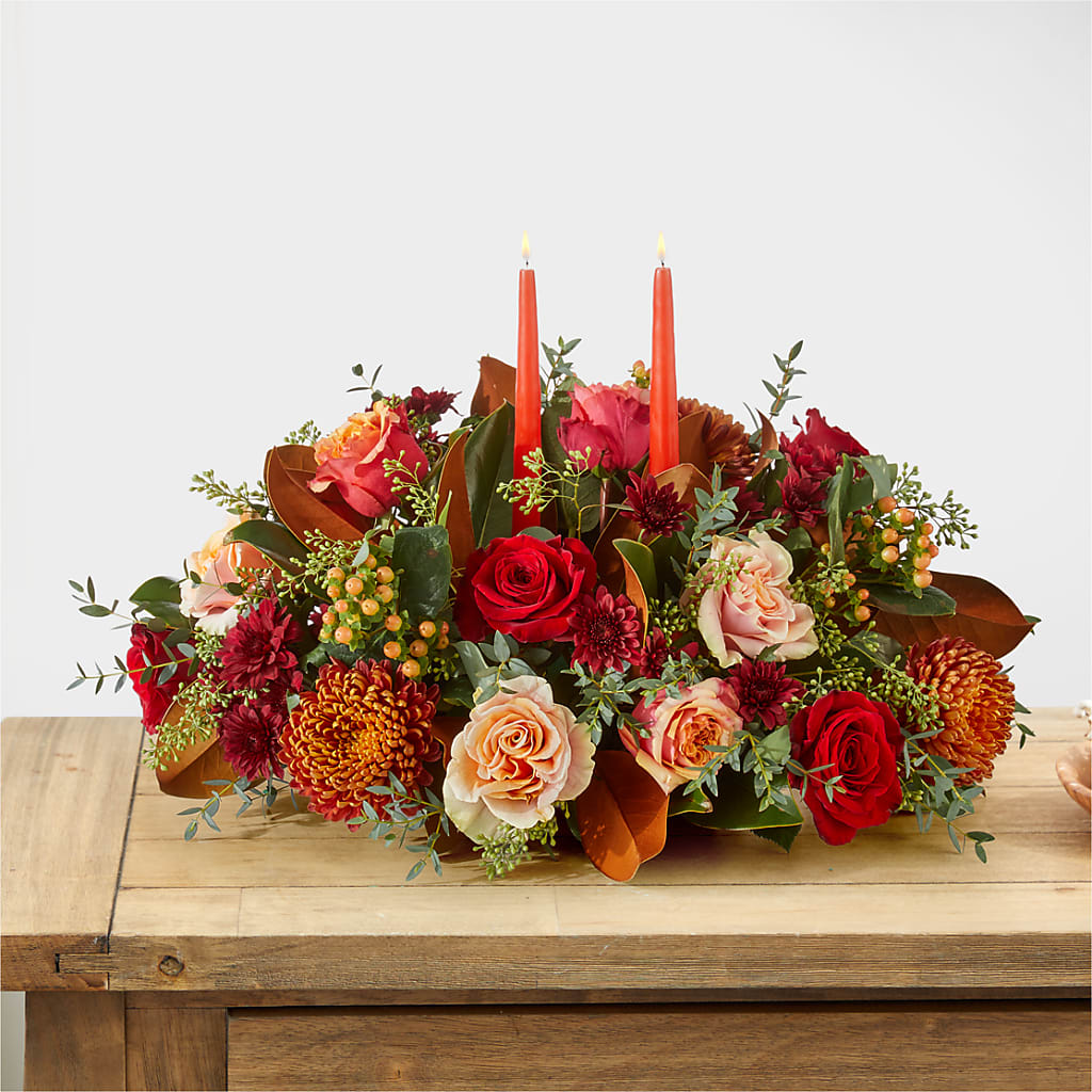 Gather Near Centerpiece – KEITH'S FLOWER SHOP, Mount Gilead OH