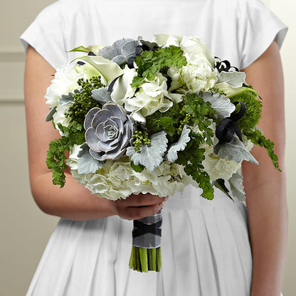Sweet Innocence Bouquet – KEITH'S FLOWER SHOP, Mount Gilead OH
