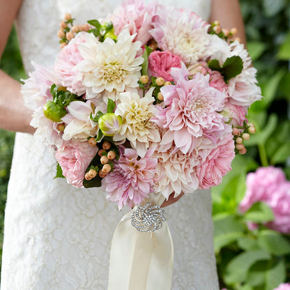 Heart's Promise Bouquet – KEITH'S FLOWER SHOP, Mount Gilead OH