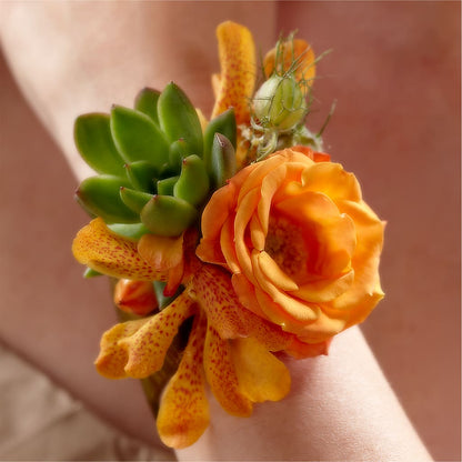 Irresistible Love Wrist Corsage – KEITH'S FLOWER SHOP, Mount Gilead OH