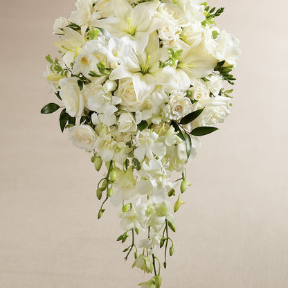 White Wonders Bouquet – KEITH'S FLOWER SHOP, Mount Gilead OH